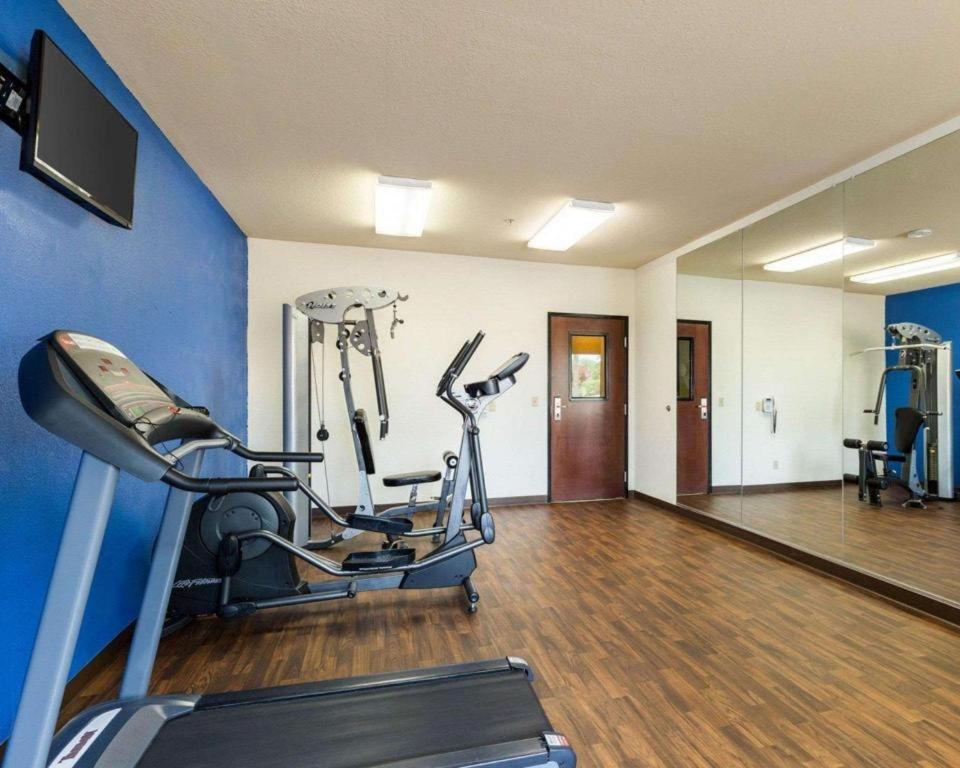 Quality Suites Гантсвілл Екстер'єр фото
