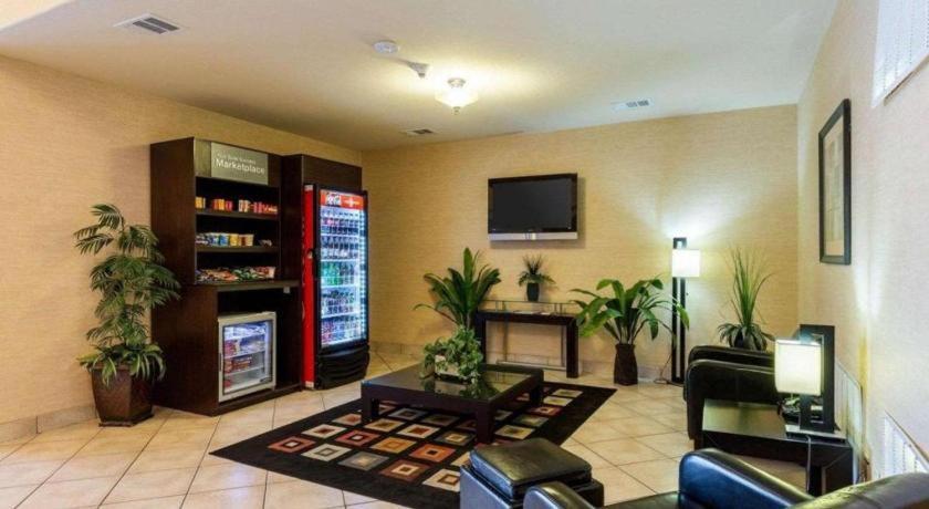 Quality Suites Гантсвілл Екстер'єр фото