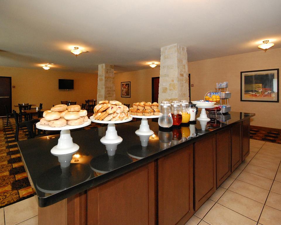 Quality Suites Гантсвілл Екстер'єр фото